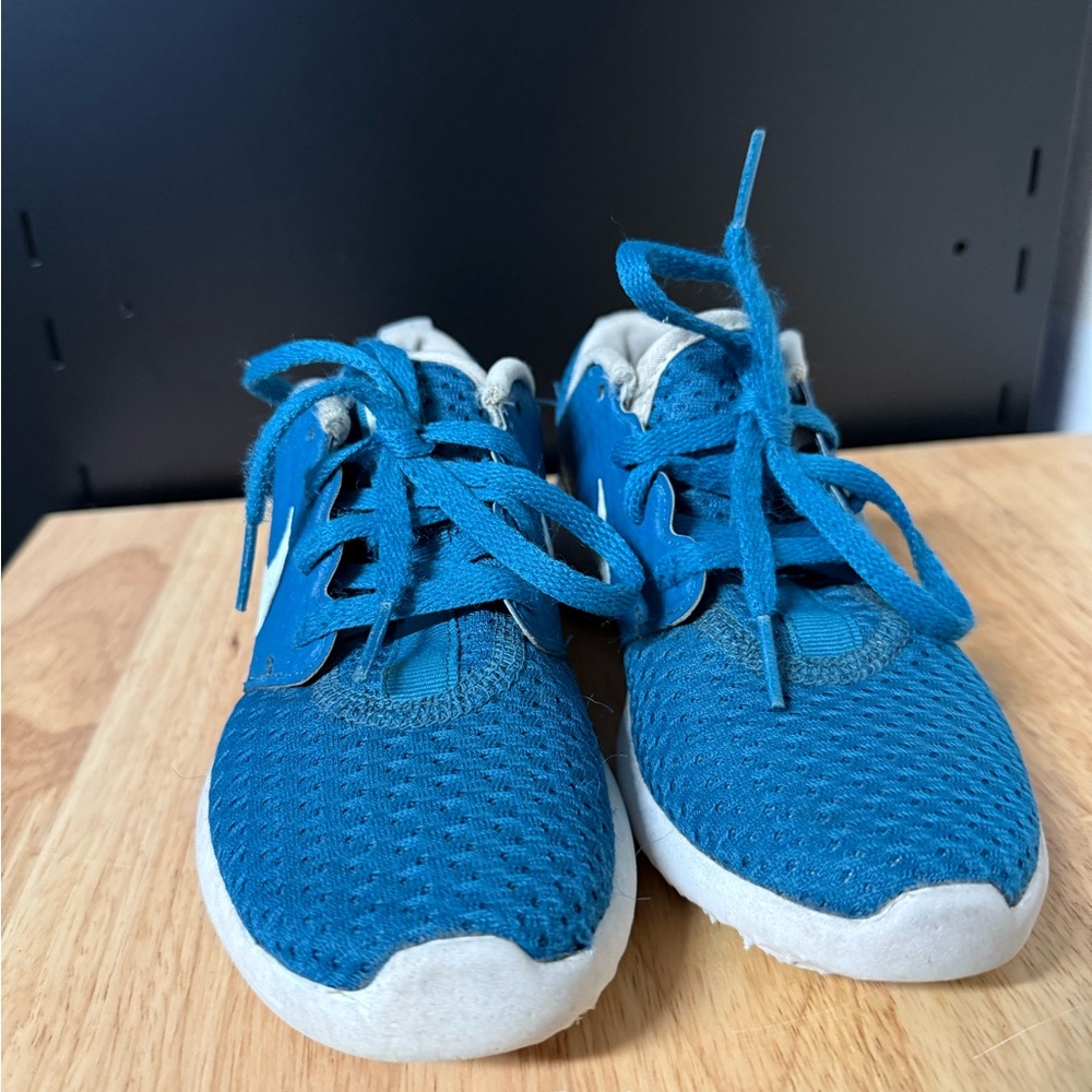 Nike Roche Golf Shoes (Kids)